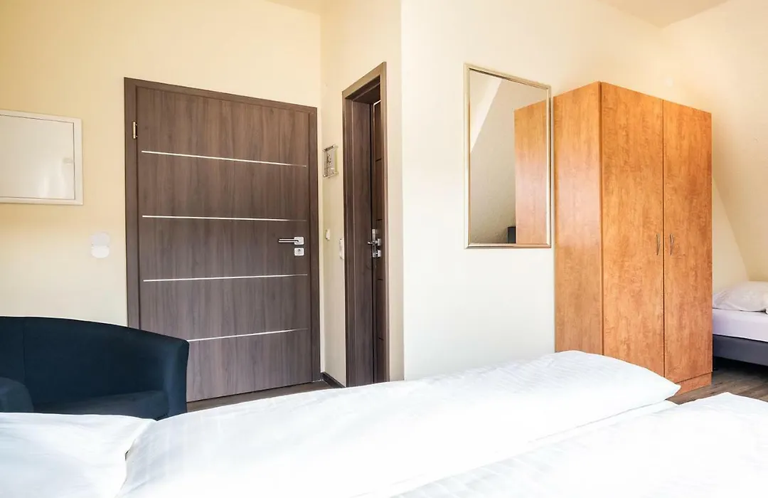 Schroeders City-Style-Hotel-1