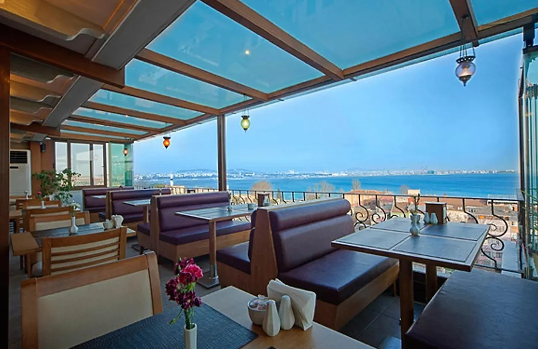 Hippodrome Hotel-1