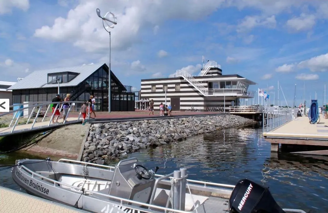 Appartement Zeeland-1
