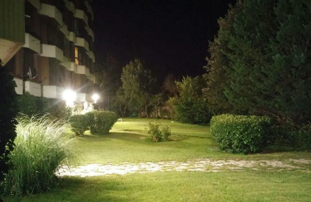 Apartamento La Muralla Parking Gratis-1