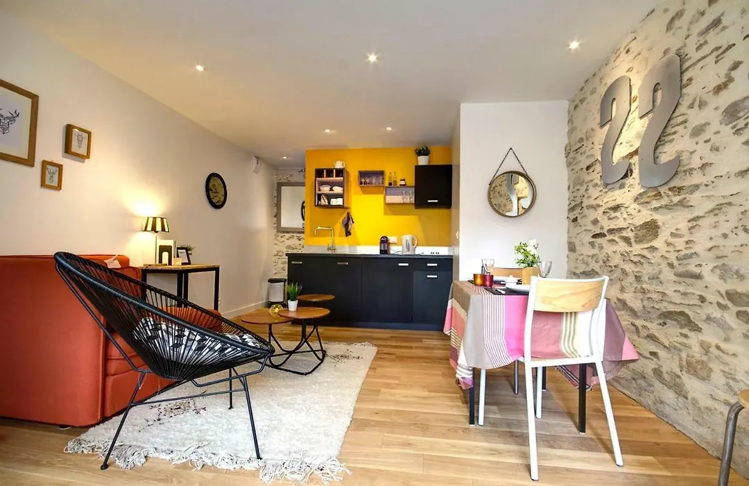 Le 22 grand rue-1