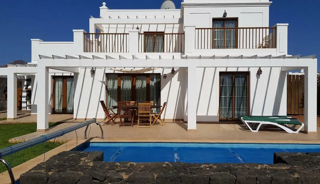 Villa Papagayo-1