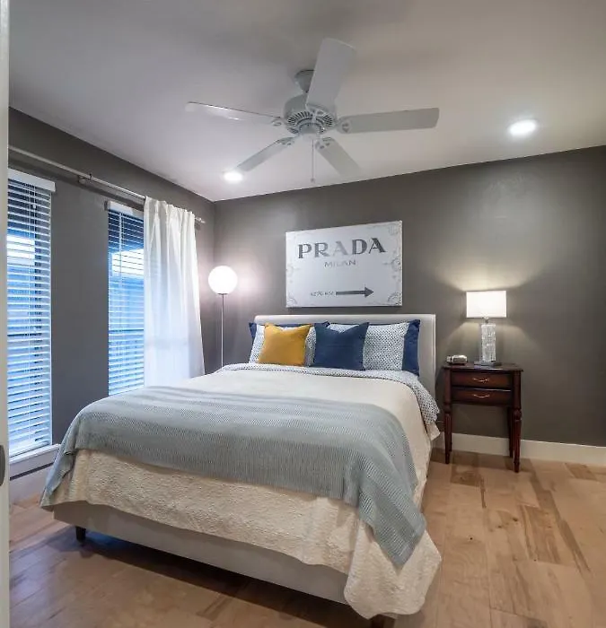 Verandas At Uptown-1