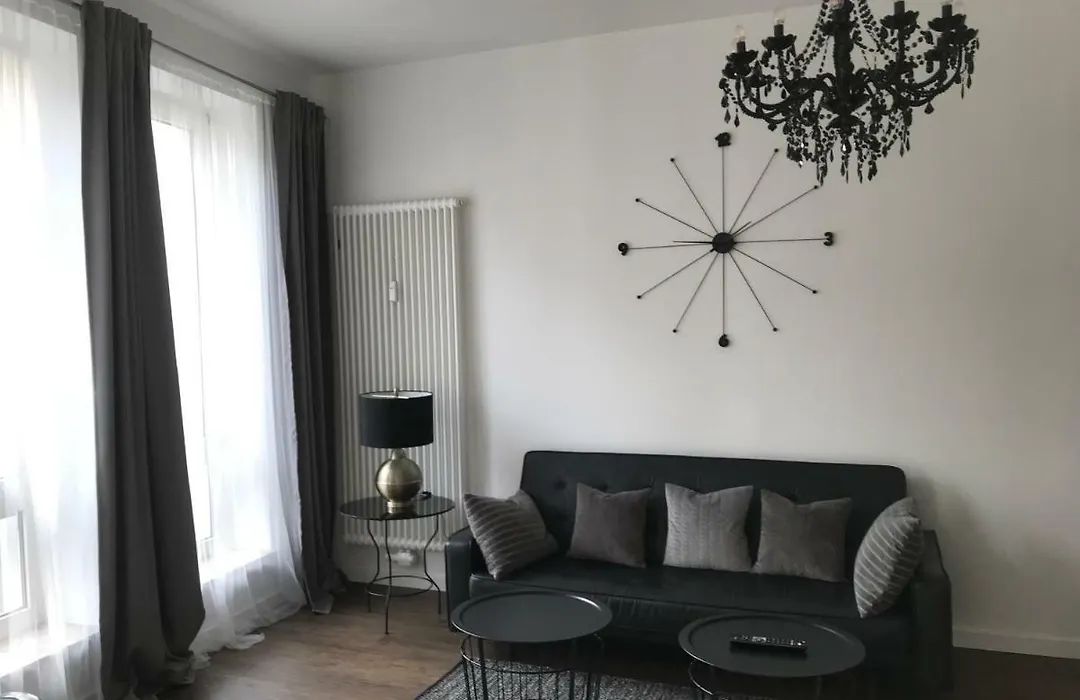Ferien Apartment-1