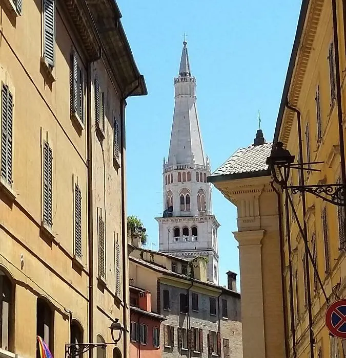 Modena Charme Sant'Eufemia-1