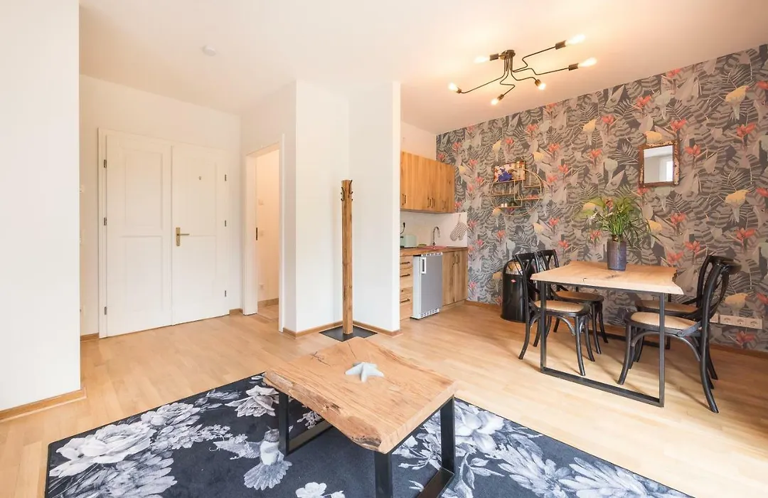 Design Apartments - Das Kutscherhaus-1