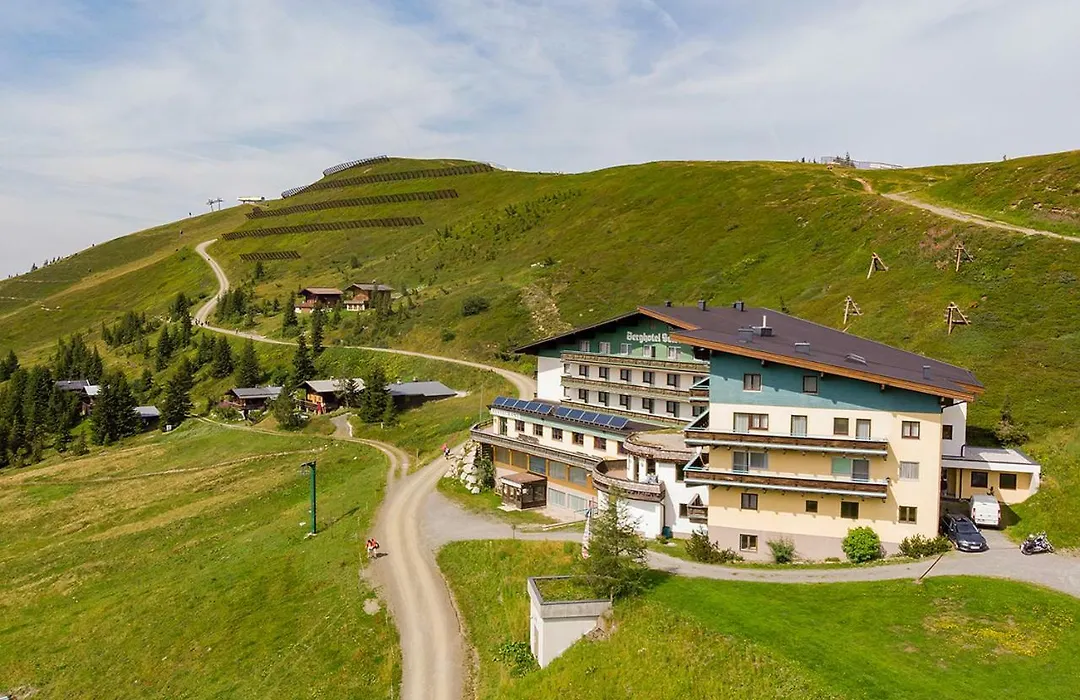 Berghotel Seidlalm Am Gipfel Saalbachs-1