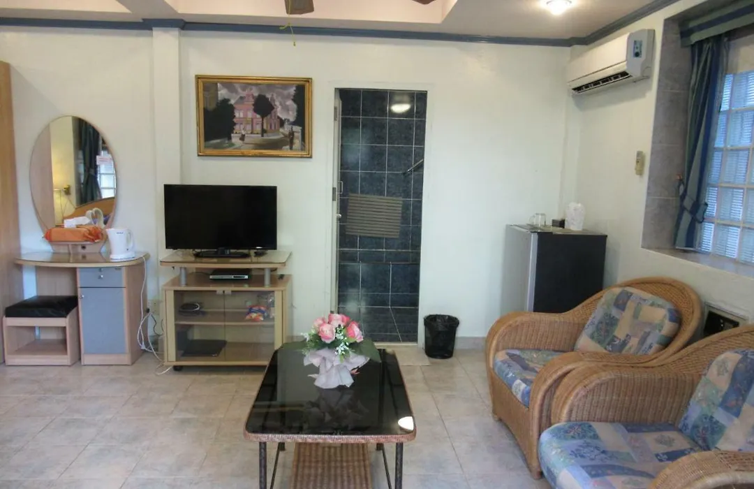 Villa Oranje Pattaya-1