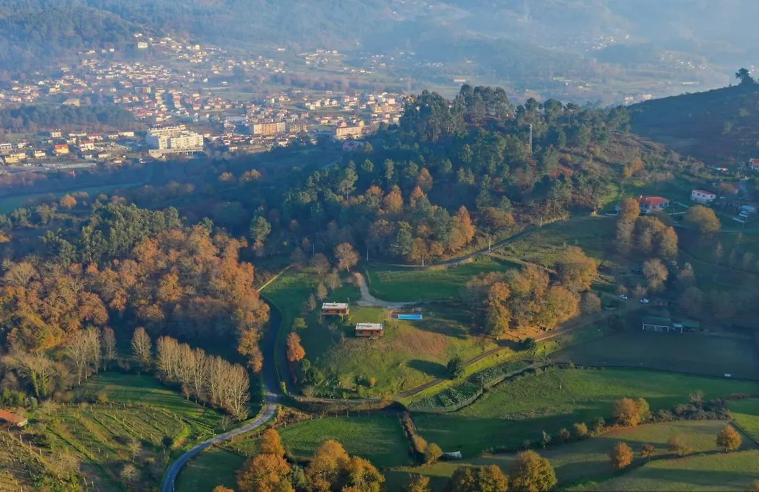 Quinta De Silharezes, Lda-1