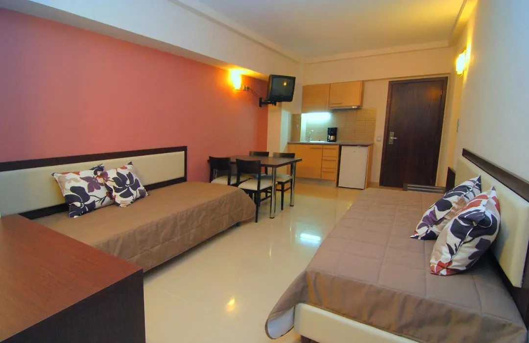 Agela Hotel&Apartments-1