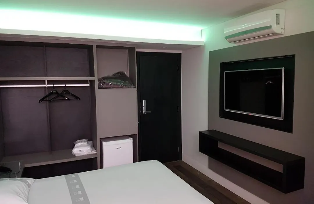 Style Hotel (Adults Only)-1