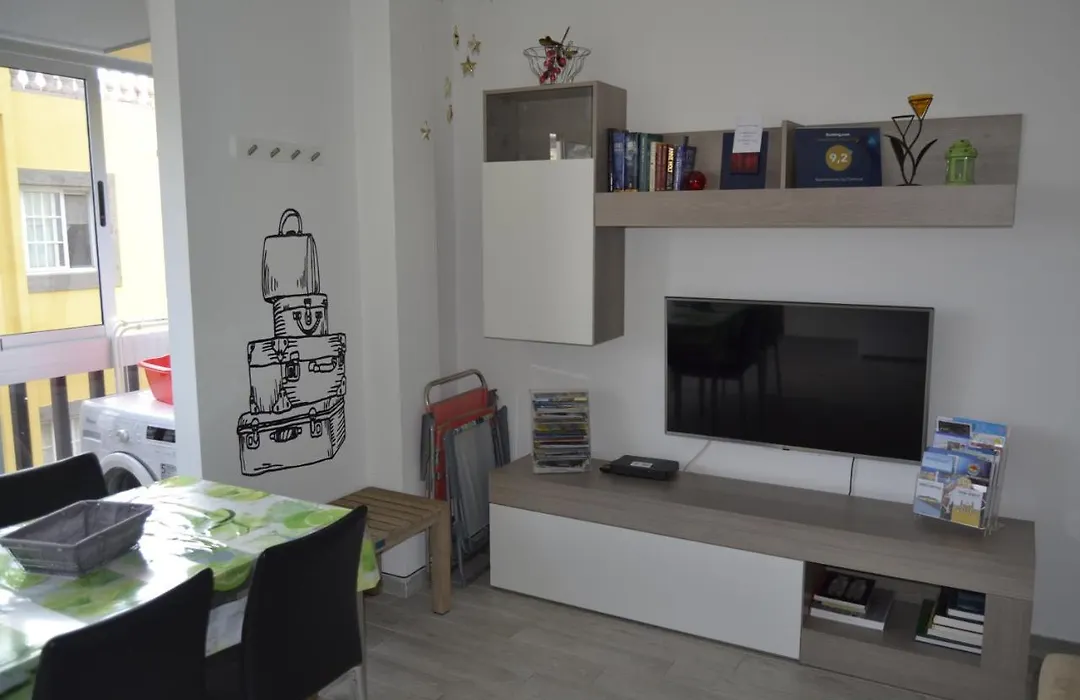 Vivienda Vacacional AP Las Canteras-1