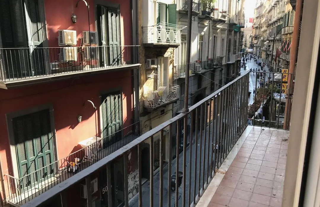 Base Napoli Plebiscito-1