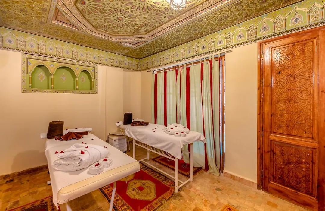 Riad Amina-1