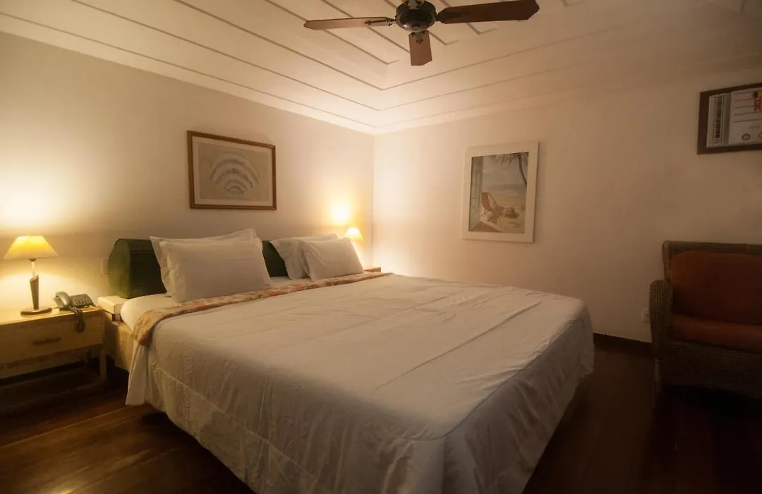 Apua Ferradura (Adults Only)-1