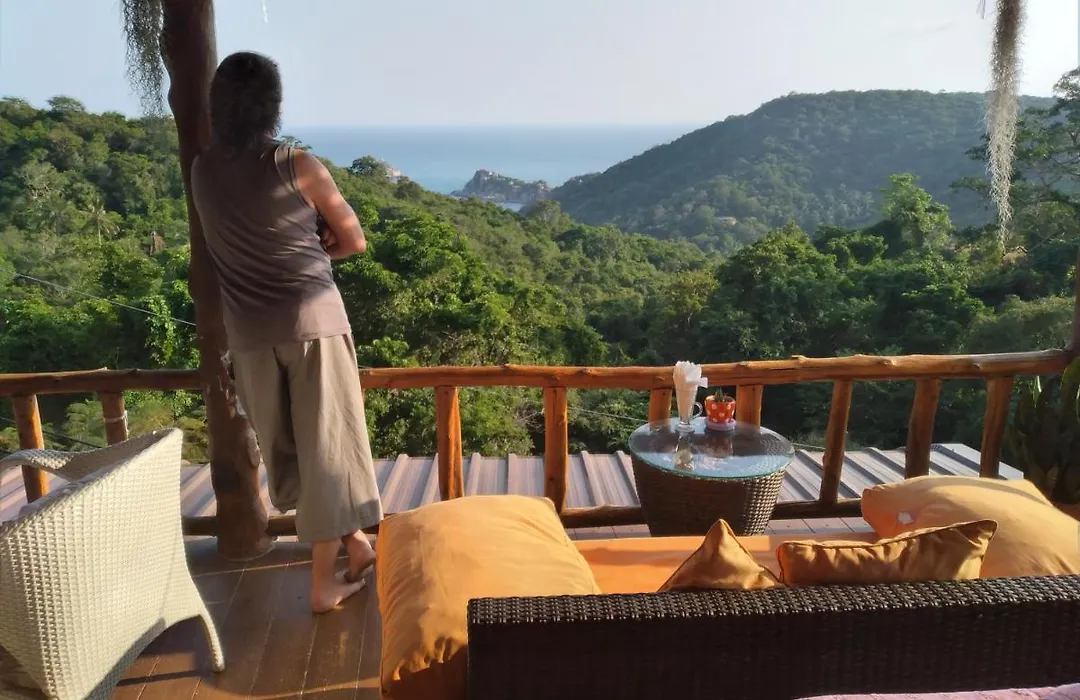 Koh Tao Seaview Resort-1