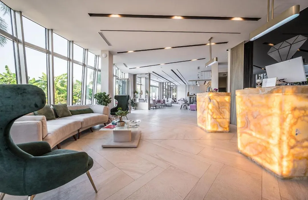 Splendor Hotel-1