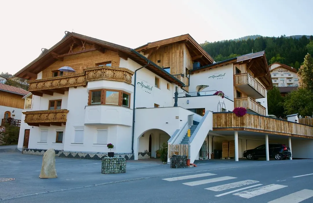 Haus Alpenblick-1