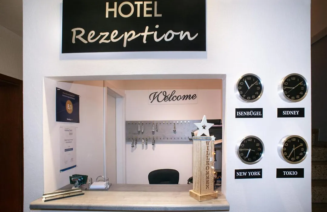 Hotel Garni Haus Schönberger-1