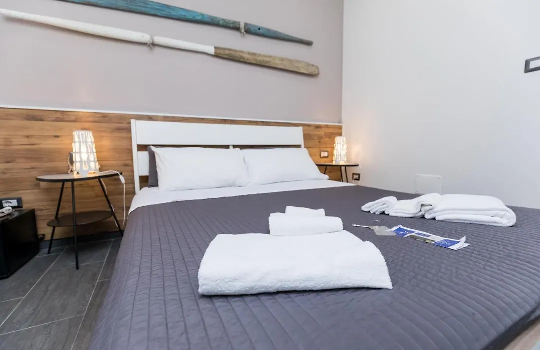 Passi di Mare Rooms-1