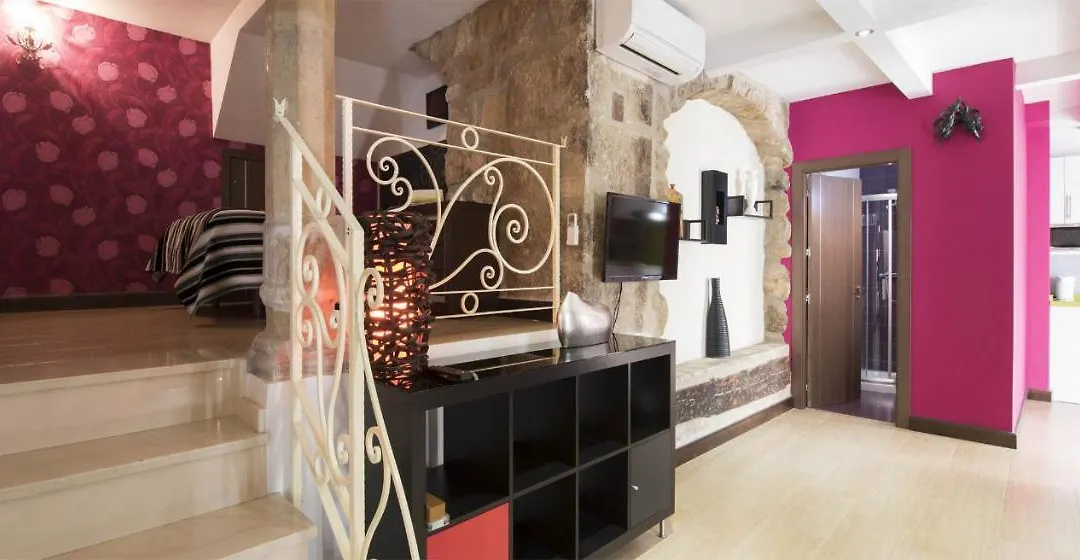 Apartamentos Fuente Redonda-1