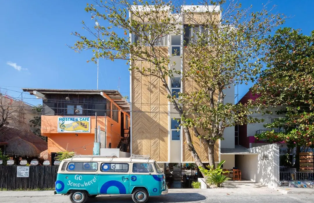 Oostel Smart Hostel - Tulum Pueblo (Adults Only)-1