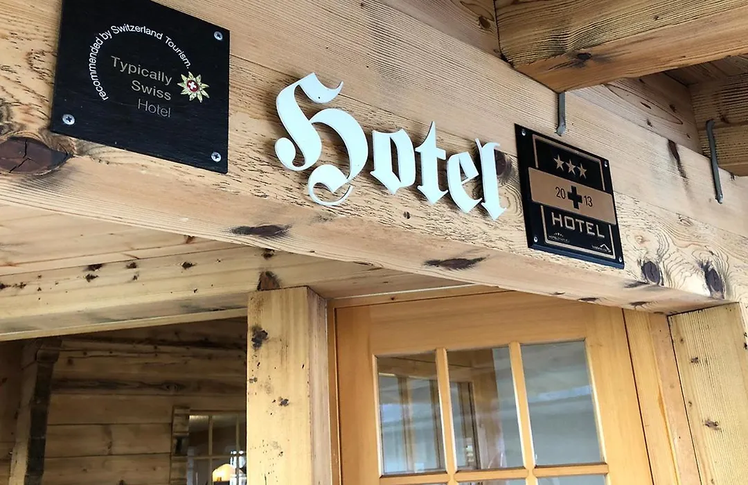 Hotel Alpenruh-1
