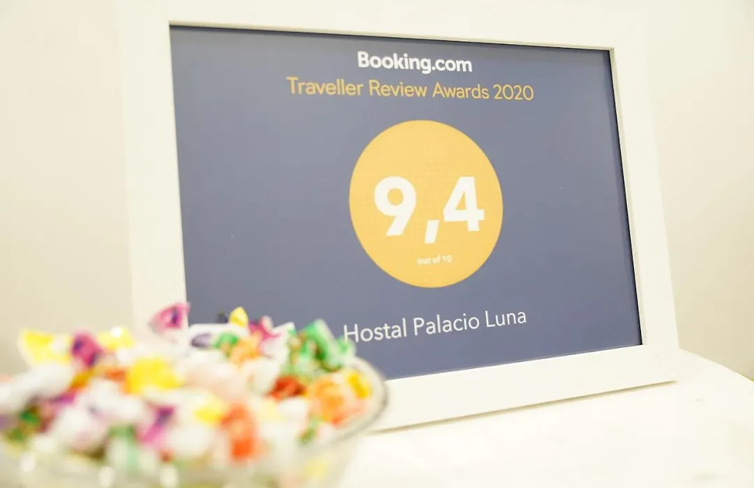 Hostal Palacio Luna-1