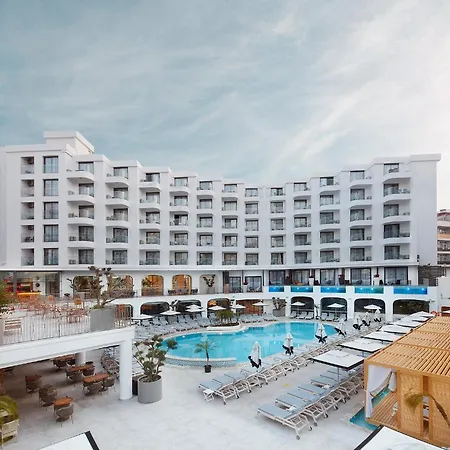 Lalila Blue Suites-3