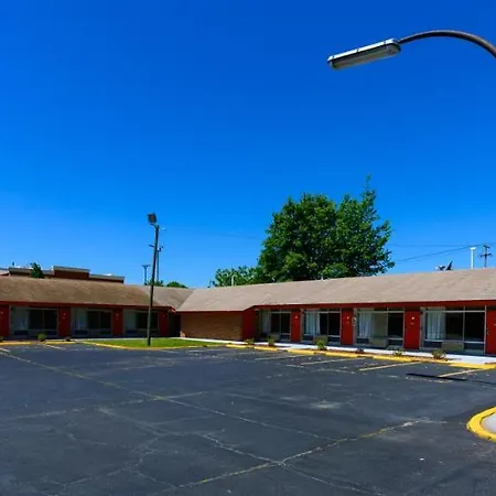Oaks Motel Greensboro Nc-3