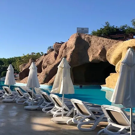 Blue Waters Club-2