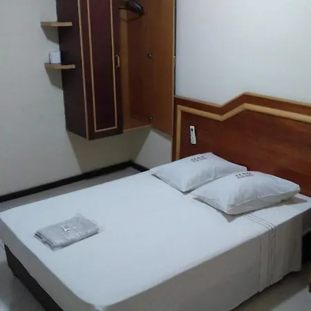 Aero Plaza Hotel-2