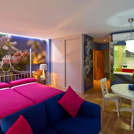 Apartamentos Parking-3