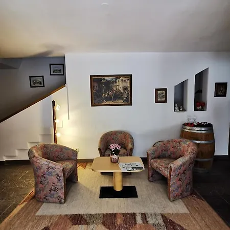 Hotel Eden Guesthouse-2