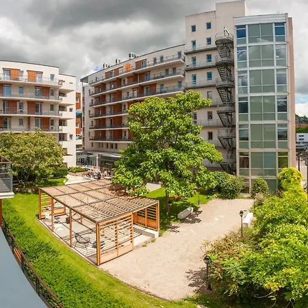 Le Hüb - Grenoble-2