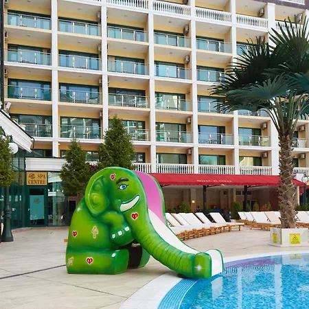Planeta Hotel & Aquapark Free Beach Access-2