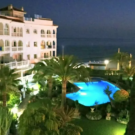 Apartamentos StarNerja en Stella Maris-2