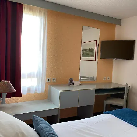 Brit Hotel Essentiel Moulins Avermes-2