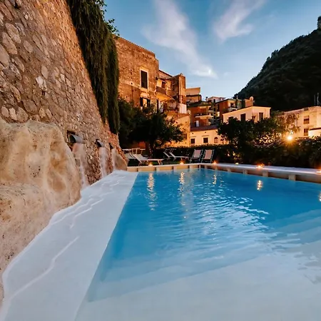 Amalfi Resort-2
