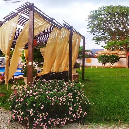 Chales E Camping Bela Vista-3