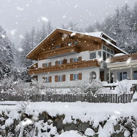 Haus Aron-2