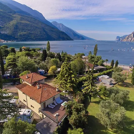 Villa Torbole-3