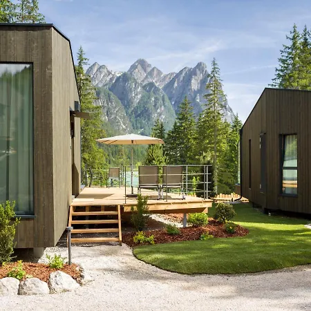 Skyview Chalets Am Camping Toblacher See-3