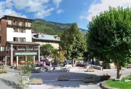 Auberge Roche Grande-2
