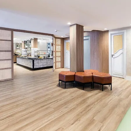 H Hotel-3