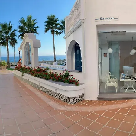 Apartamentos Perla Marina-2