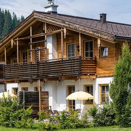 Alpenchalets Flachauer Gutshof-3