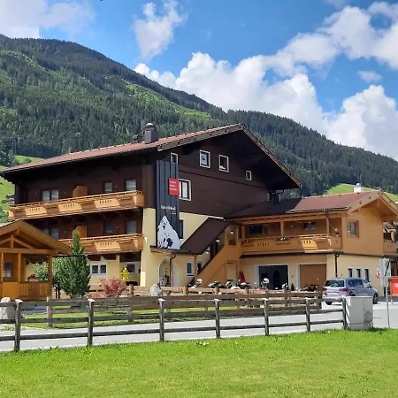 Alphotel Mittersill-2