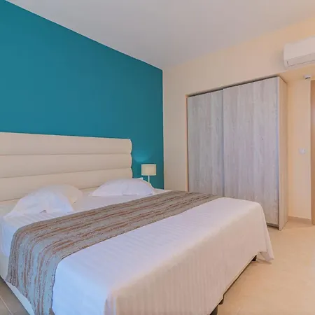 Christa Apartments-3