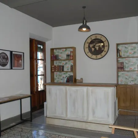 La Perla Granada Suites-3